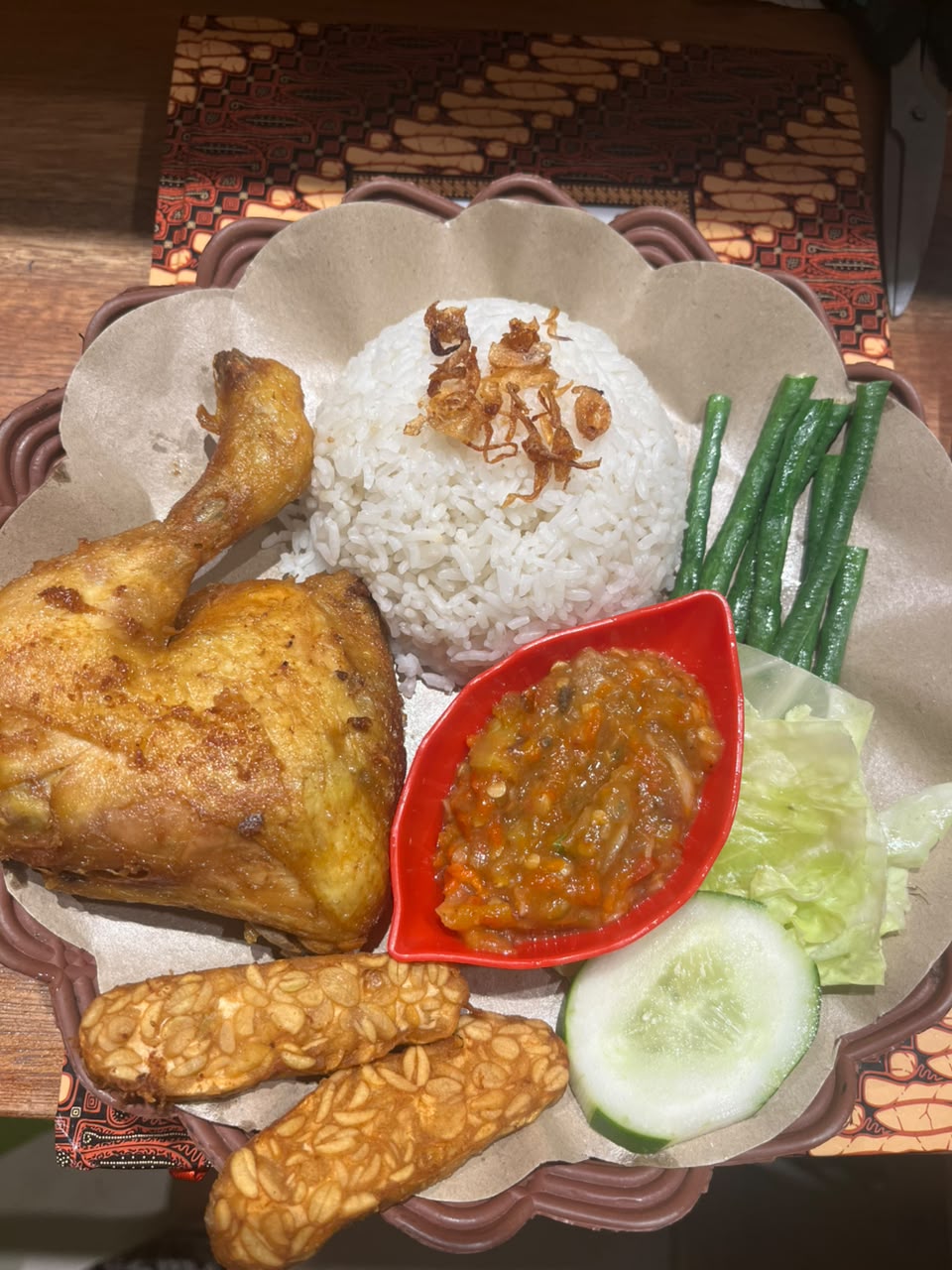 Lalapan Ayam